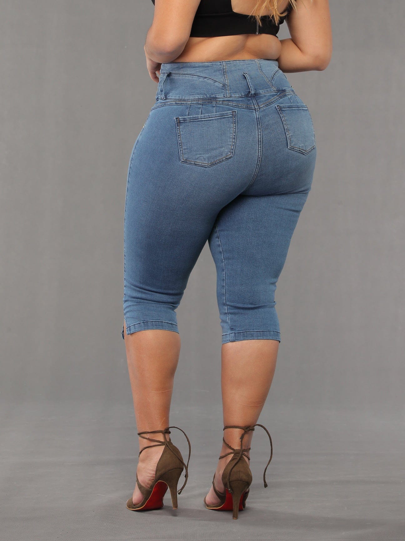 Sugar Butt Lift Capri Jeans - Style 14187
