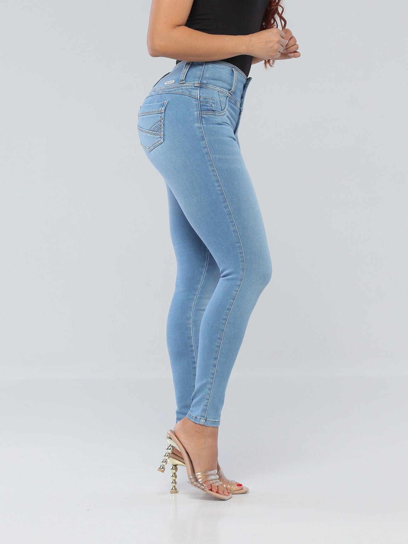 Eloise Butt Lift Jeans - Style 15831