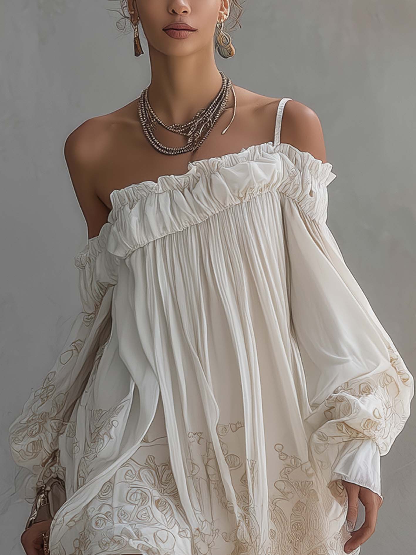 Biała Mini Sukienka Chiffon z Vintage Paisley na Jedno Ramię