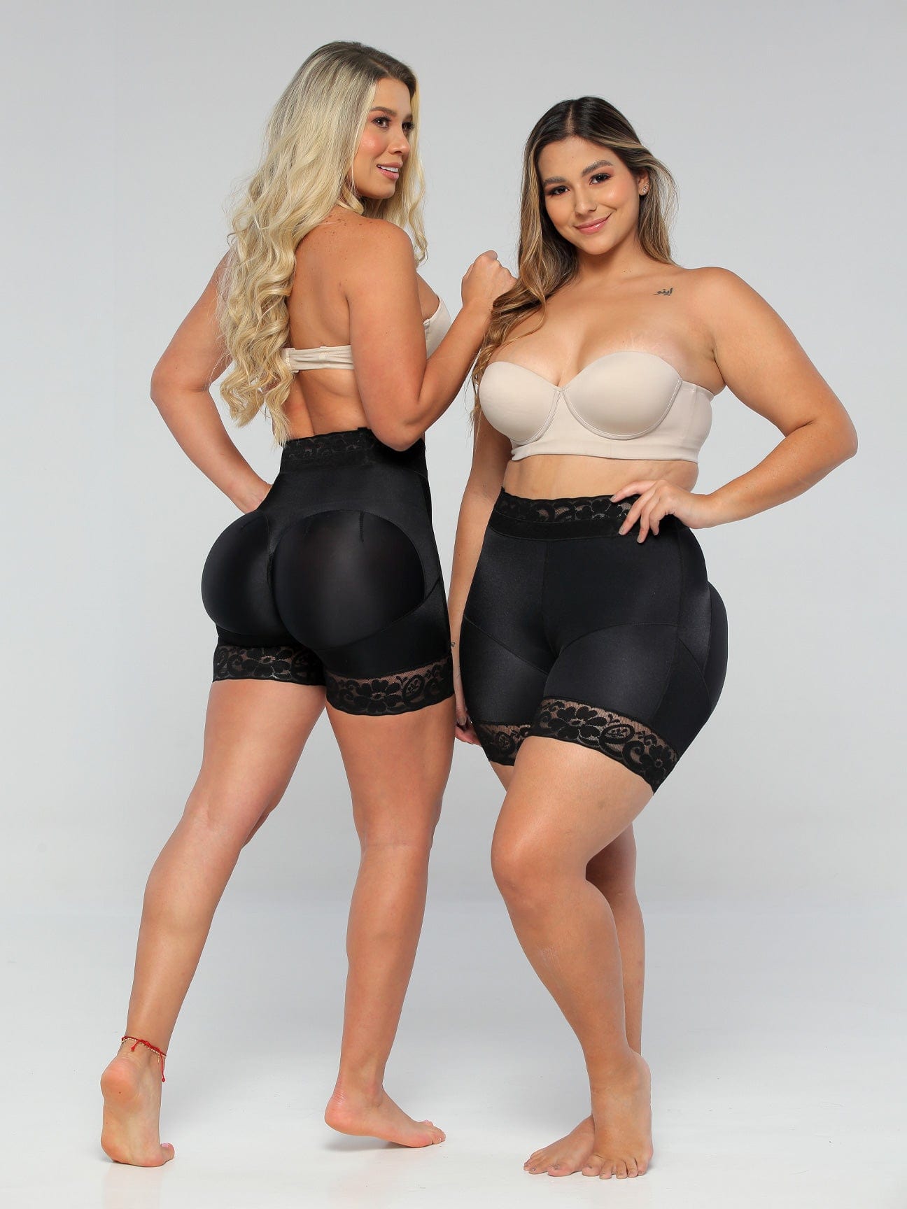Luxury Round Lift Shorts - Model CB455