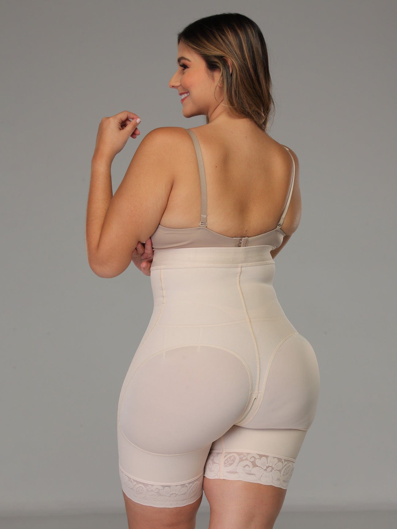 Bezramiączkowa Faja Modelująca z Zapięciami NS114