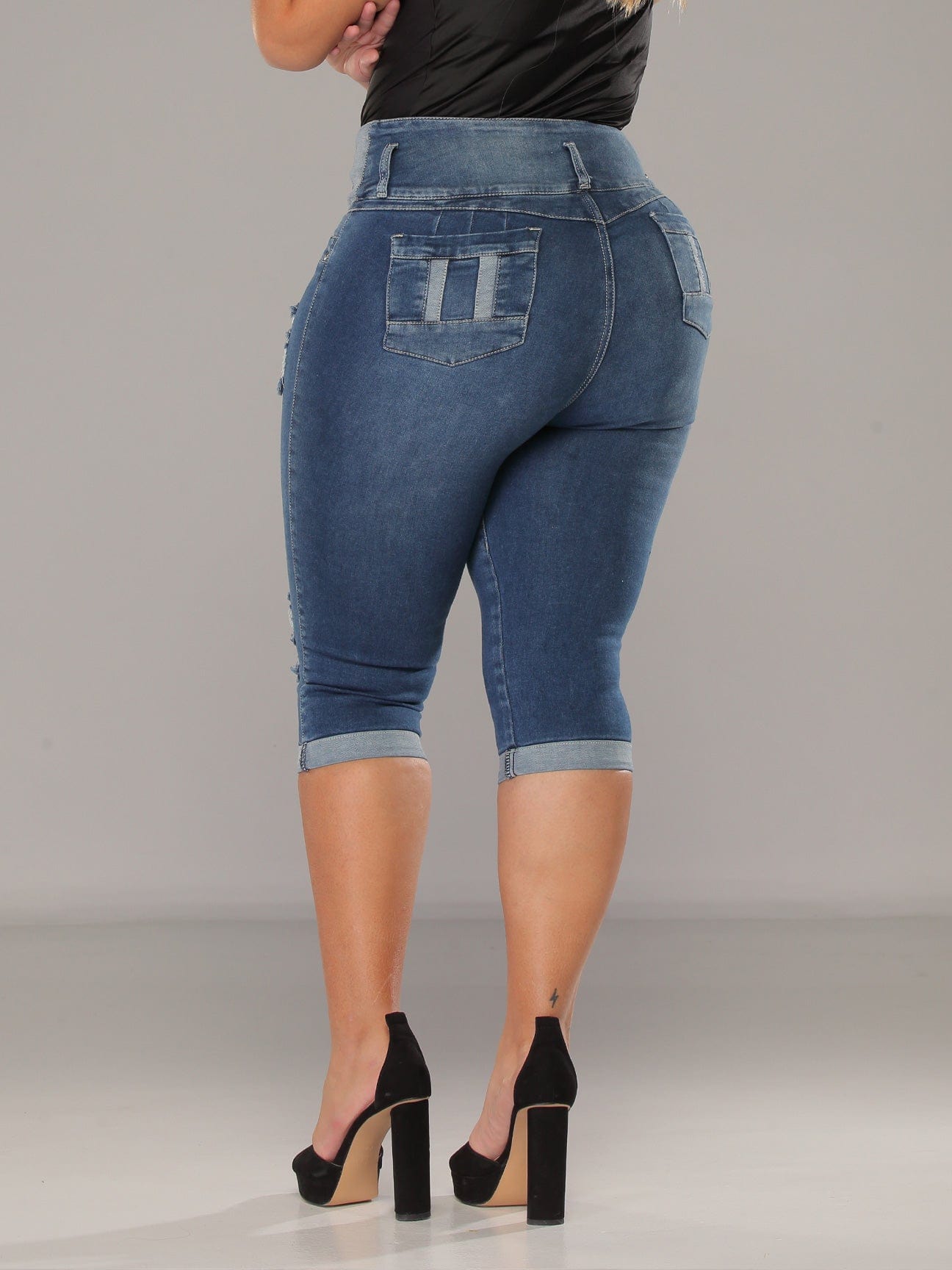 Sunrise Butt Lift Jean Capris - Style 14175