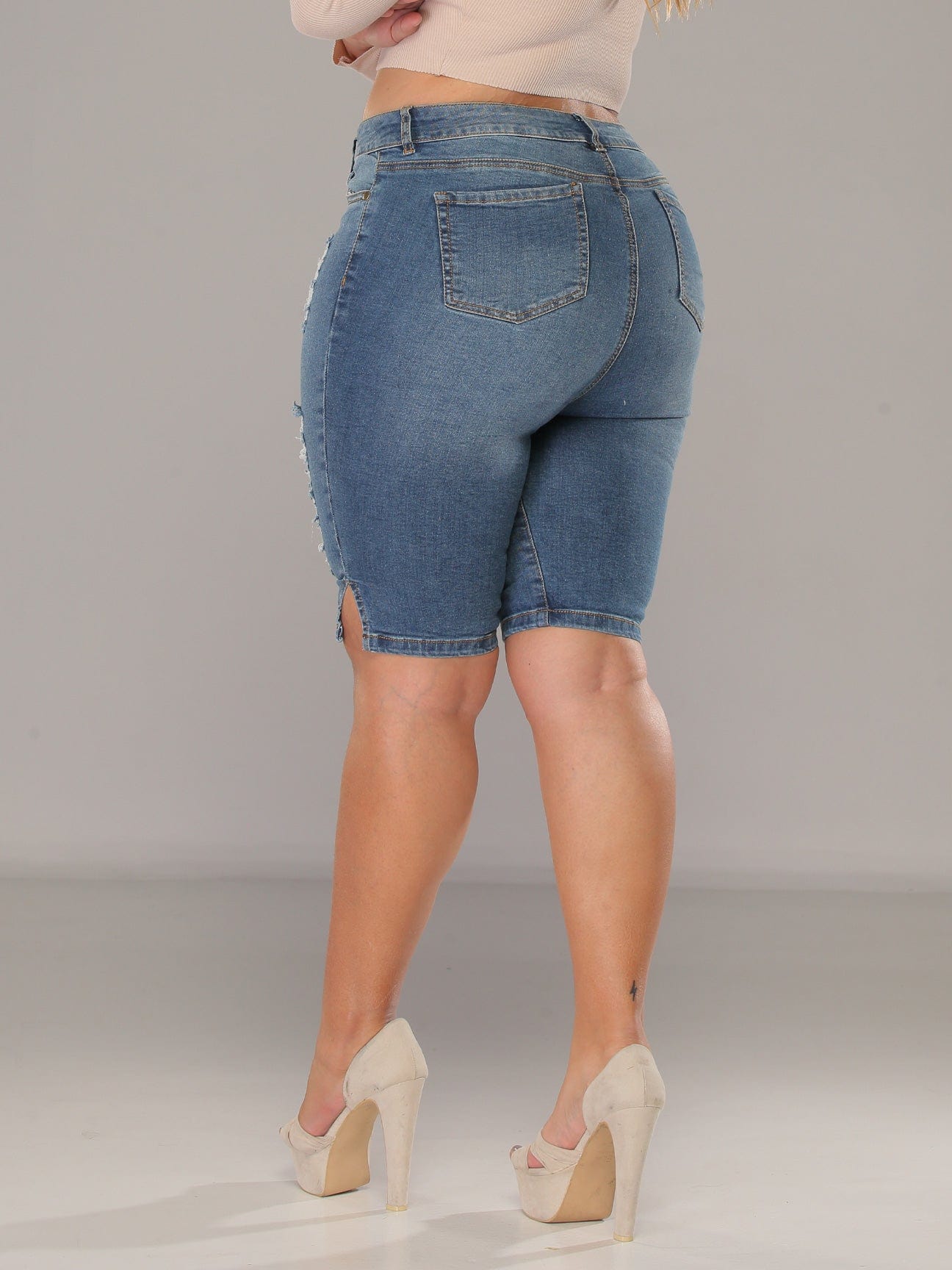 Stephanie Jean Capri 14179 z efektem podniesienia pośladków