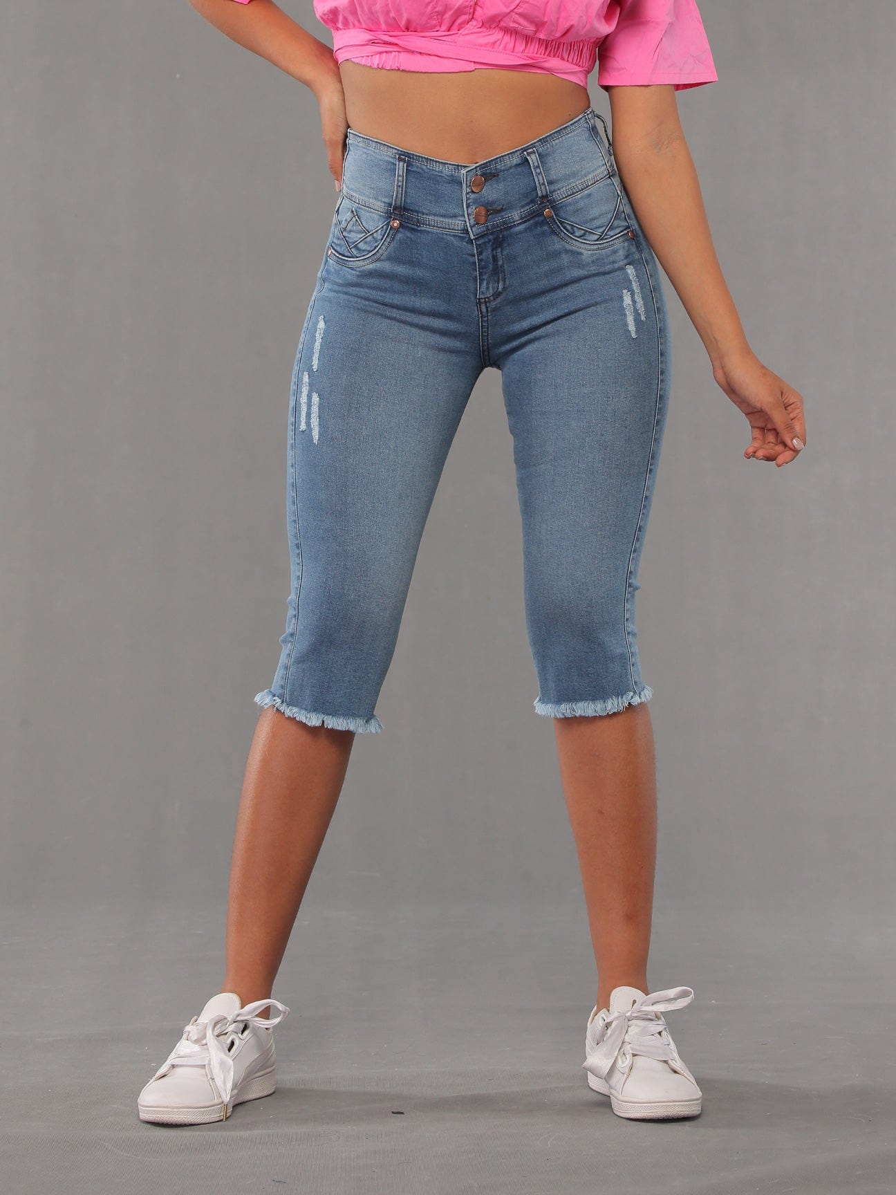 Elaine Capri Jeans with Butt Lift - Style 14189