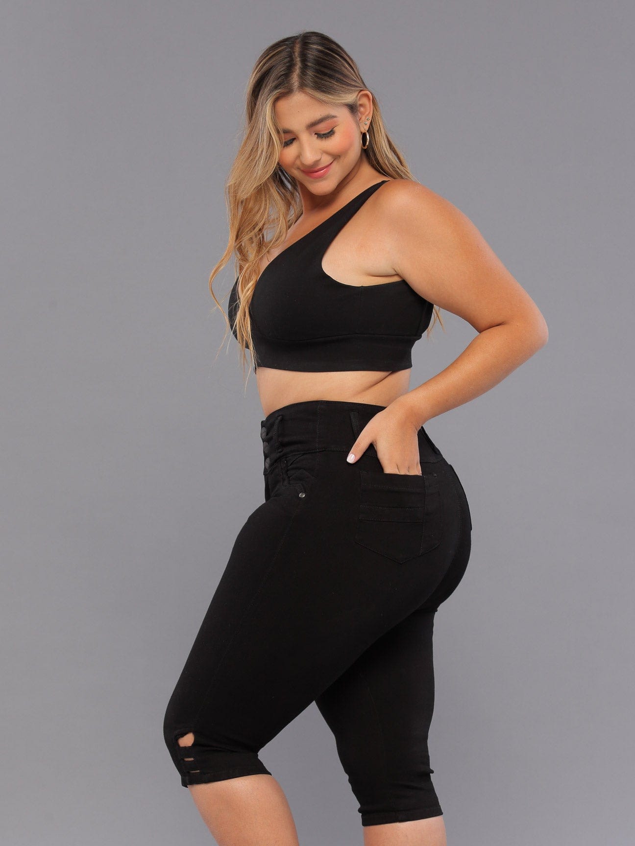 Cleo 14212 Capri Jeans with Butt Lift Design