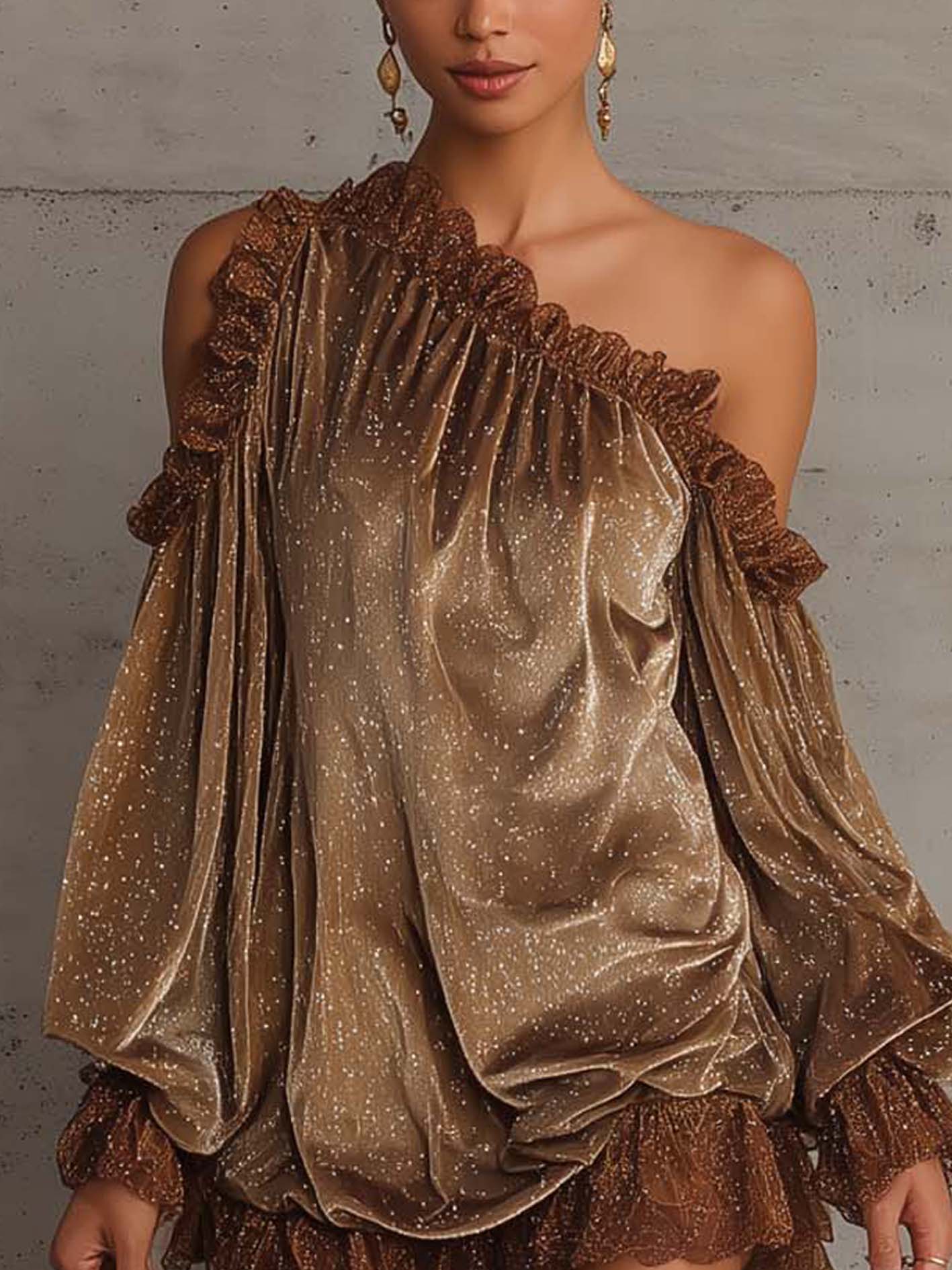 Brązowa Mini Sukienka na Jedno Ramię z Aksamitnego Materiału w Srebrne Kropeczki