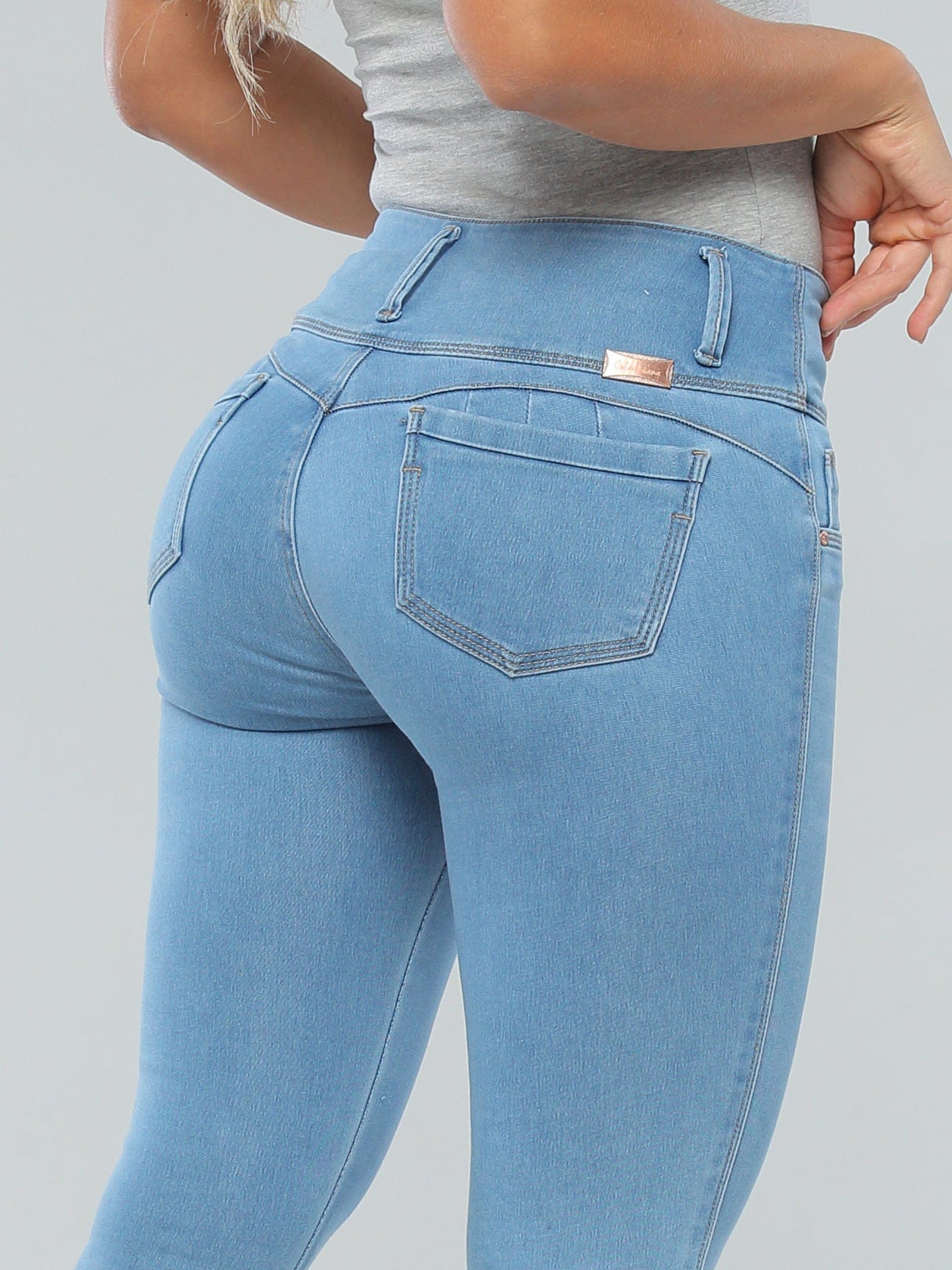 CB4018 Butt Lift Jeans